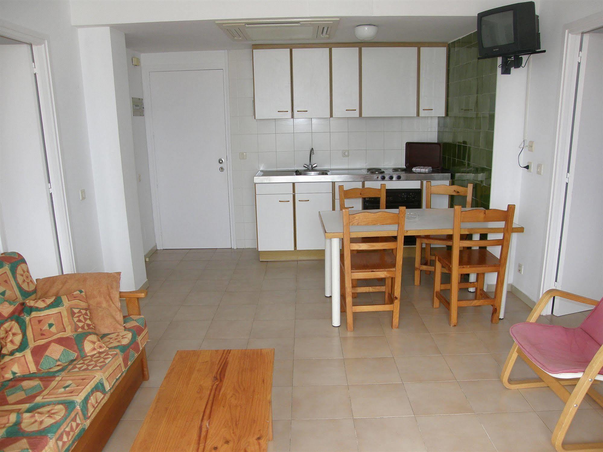 Apartamentos Miami L'Estartit Exterior foto